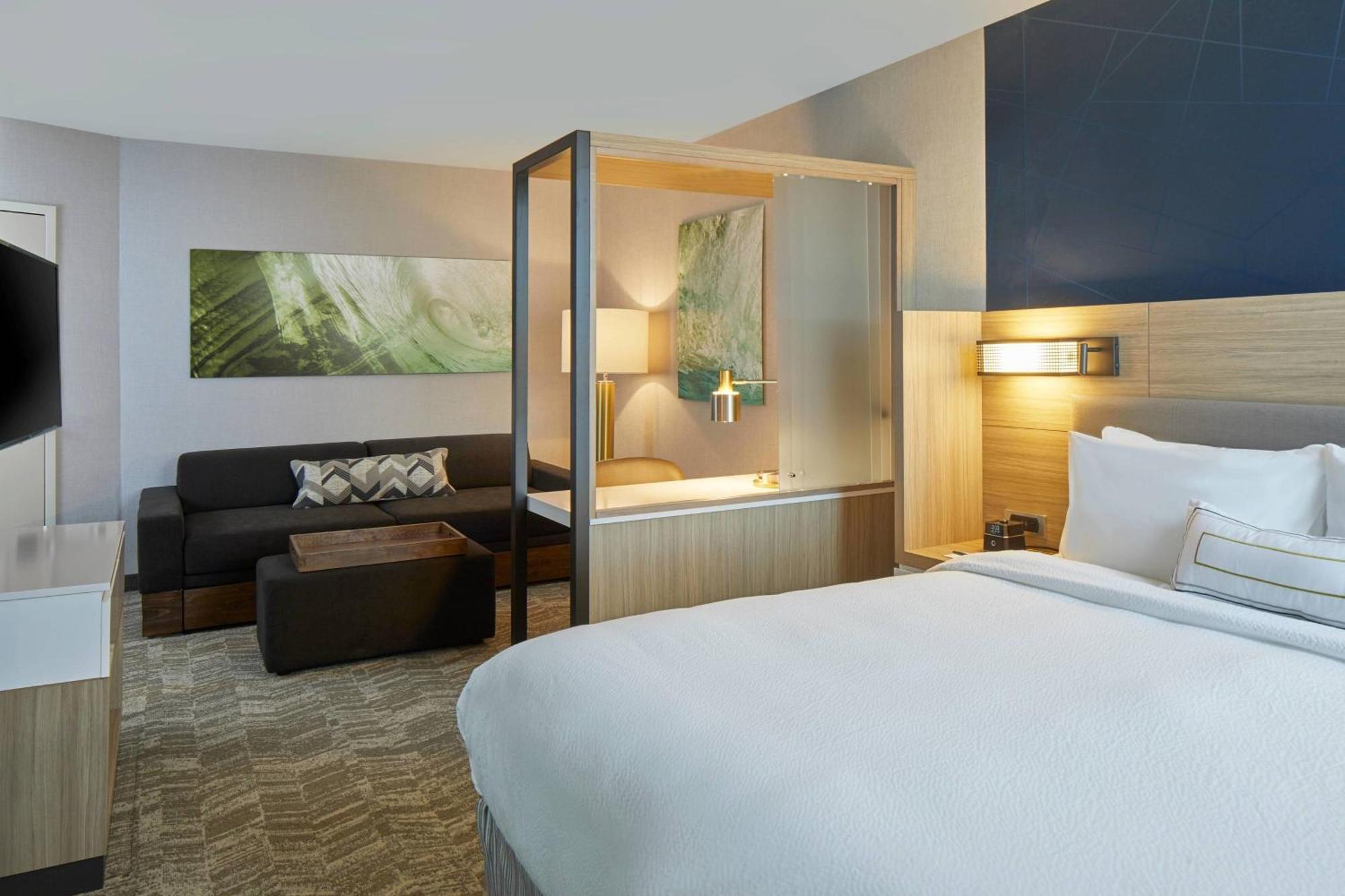 Springhill Suites Charlotte At Carowinds Bagian luar foto