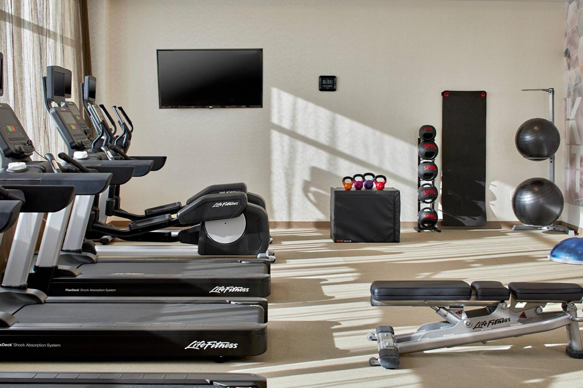Springhill Suites Charlotte At Carowinds Bagian luar foto