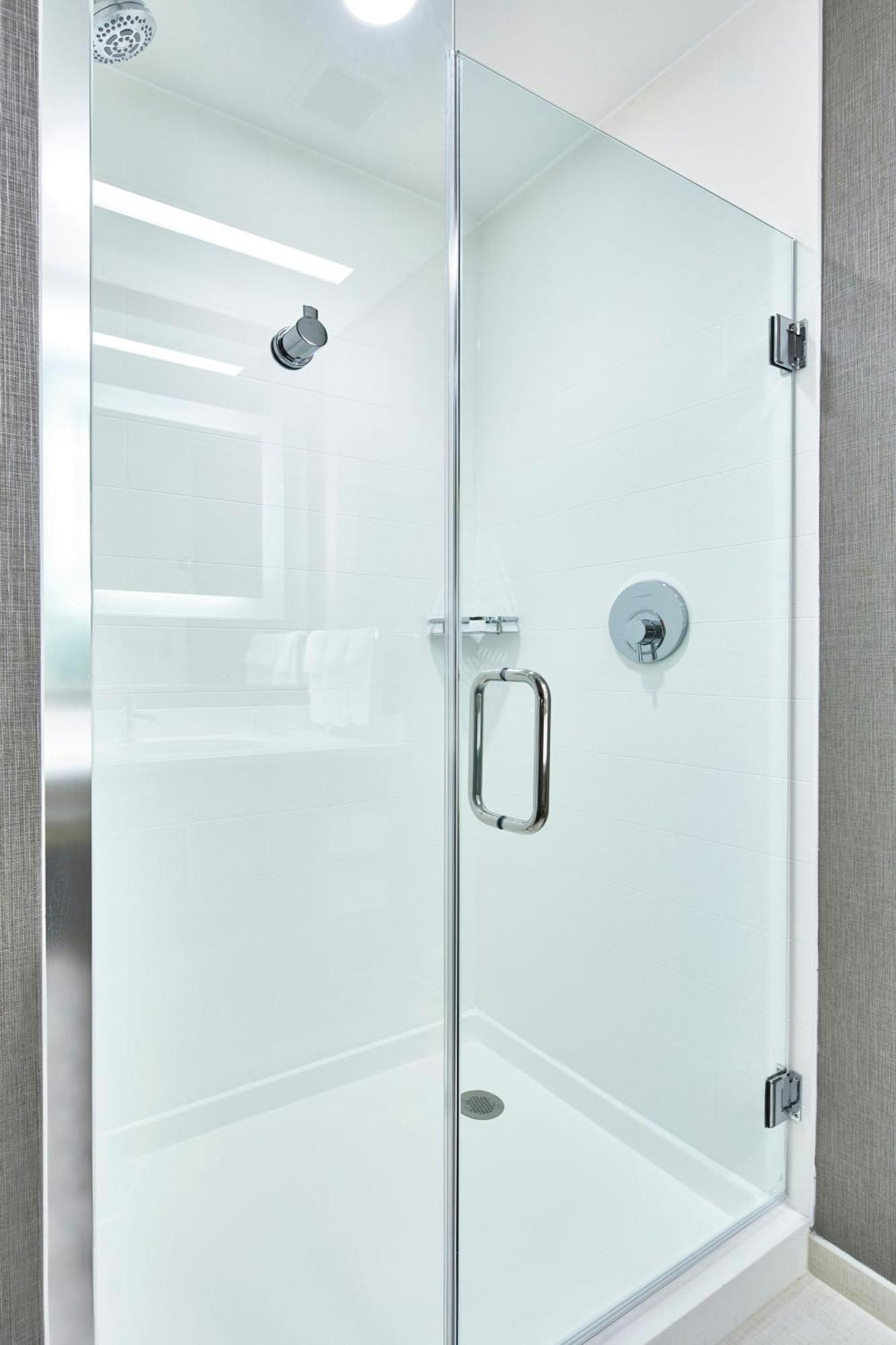 Springhill Suites Charlotte At Carowinds Bagian luar foto