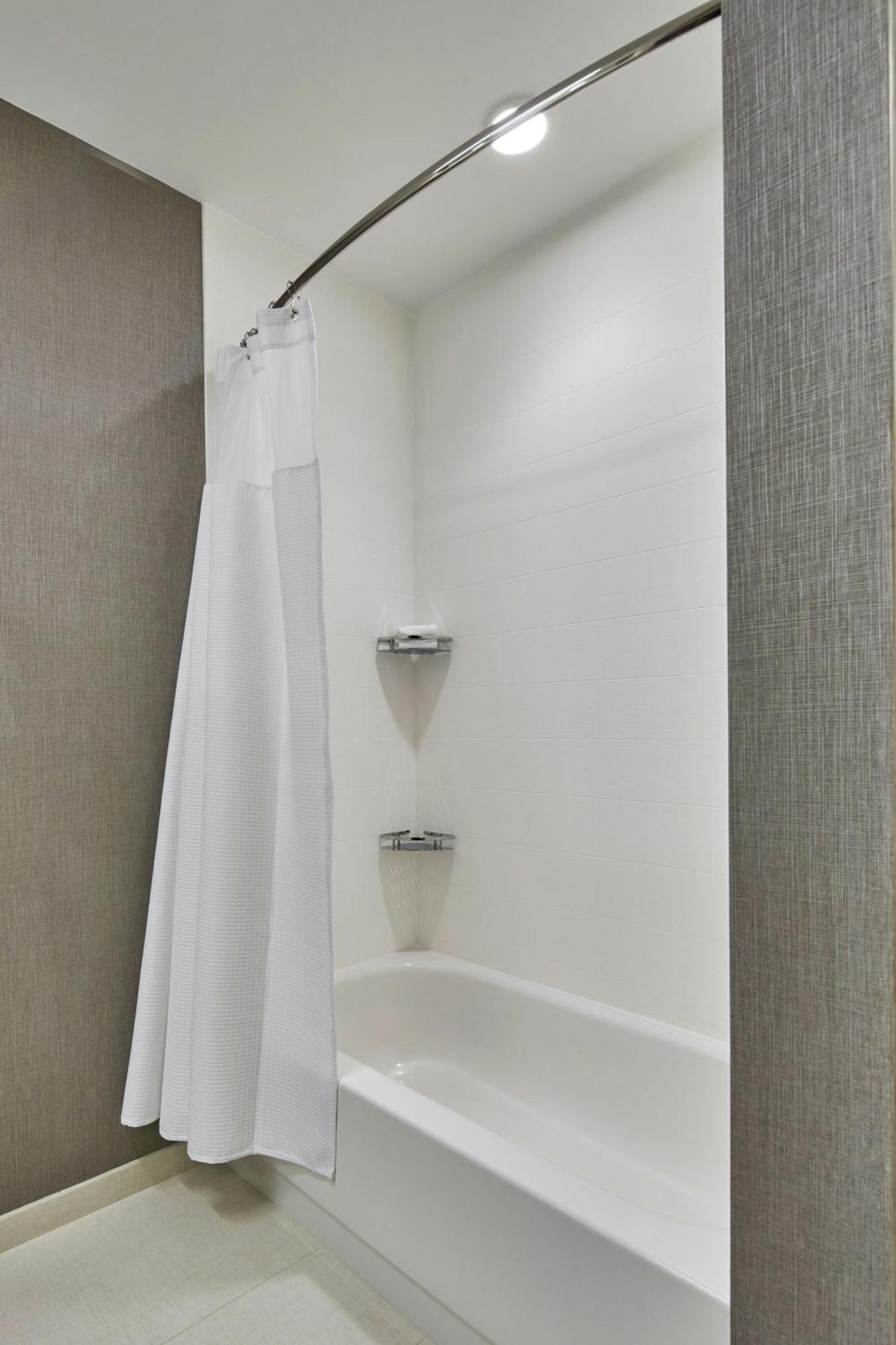 Springhill Suites Charlotte At Carowinds Bagian luar foto