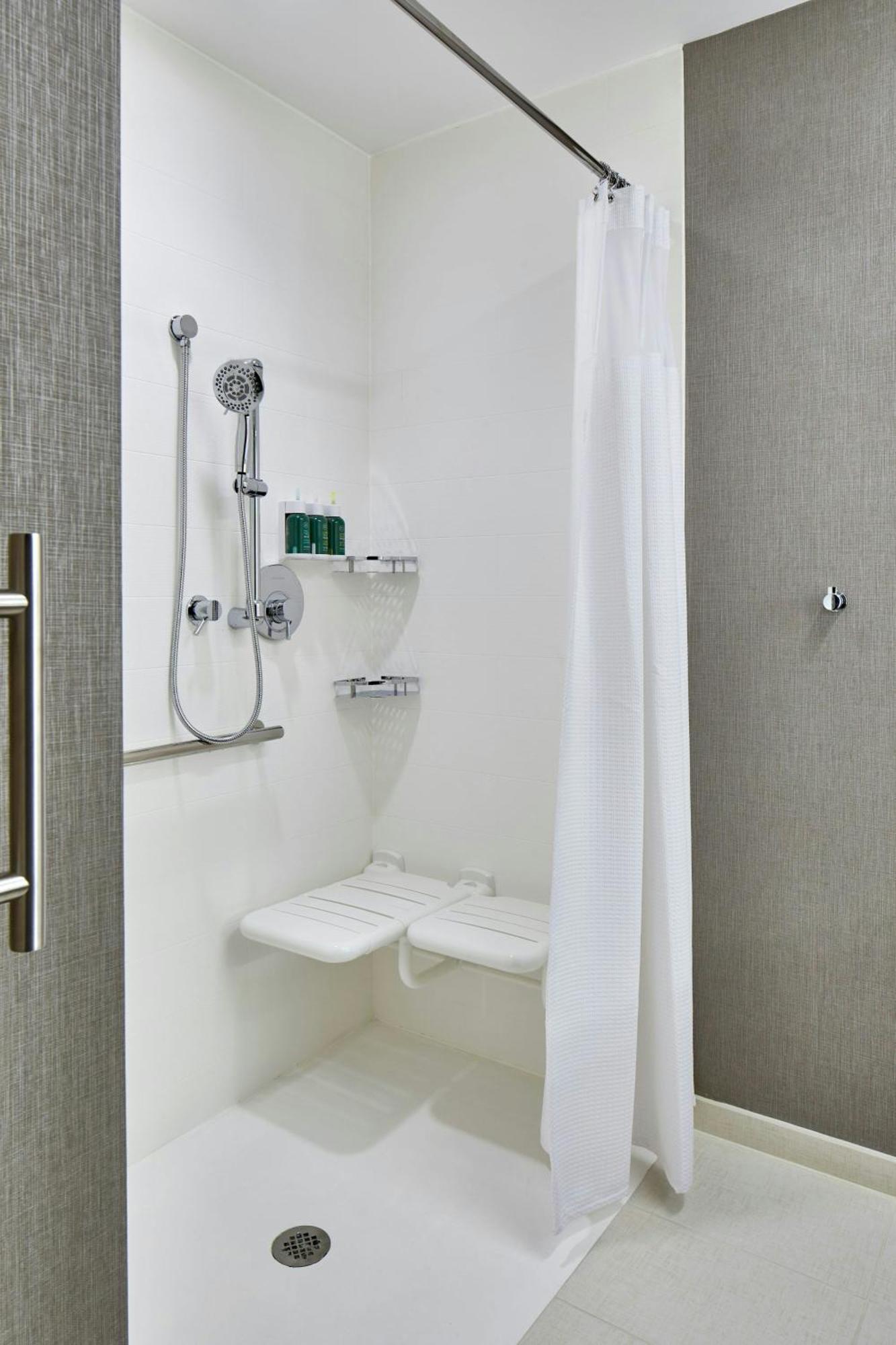 Springhill Suites Charlotte At Carowinds Bagian luar foto