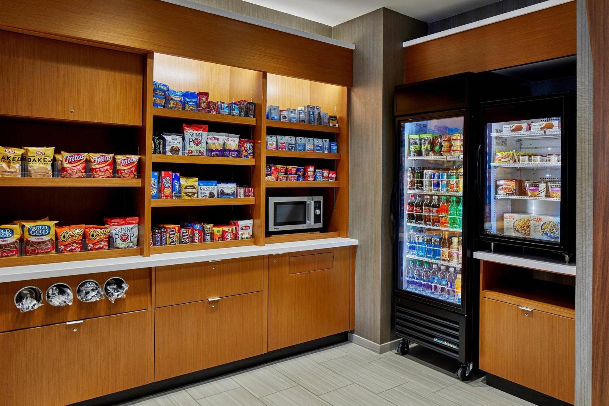 Springhill Suites Charlotte At Carowinds Bagian luar foto