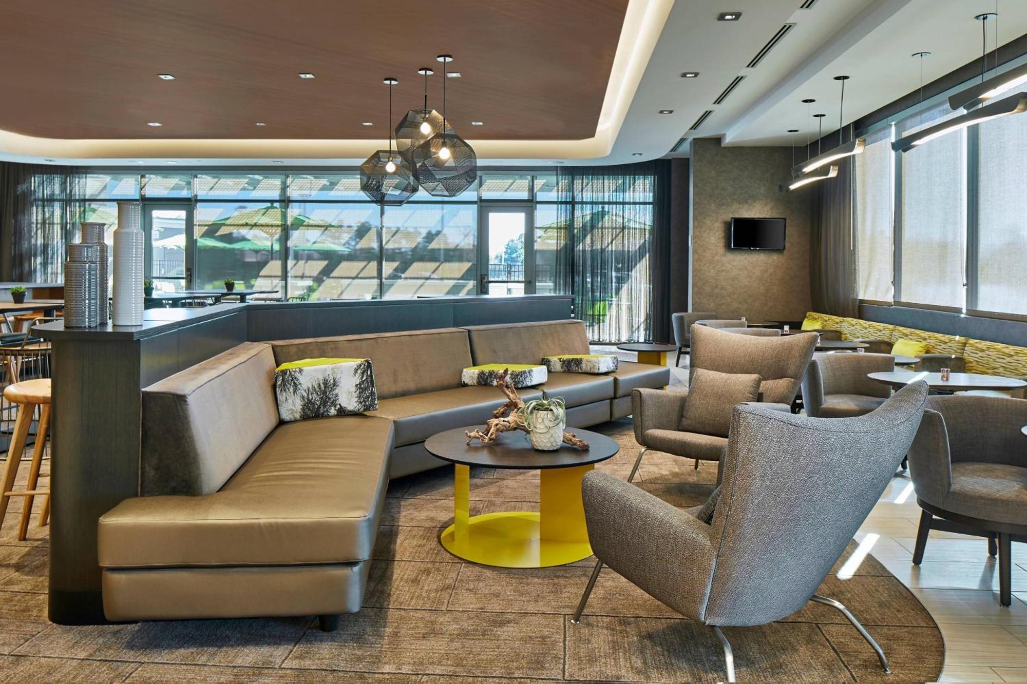 Springhill Suites Charlotte At Carowinds Bagian luar foto